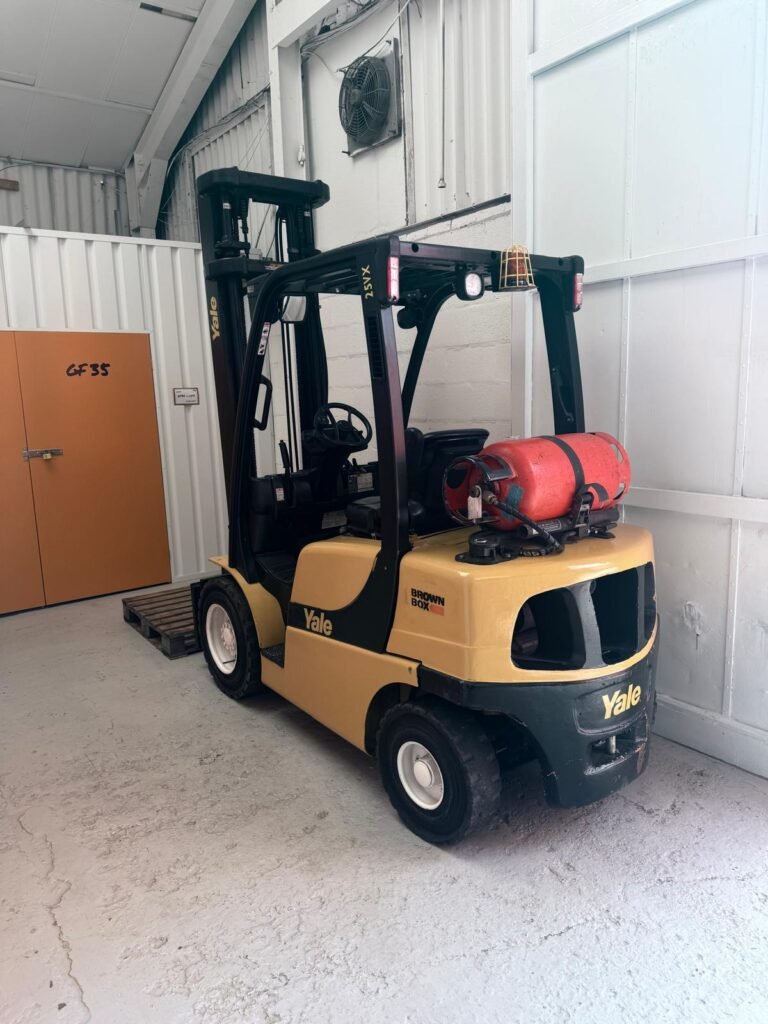 Trolleys & Handling Kit Trolleys, Pump Trucks and Forklift Help at Brown Box Storage